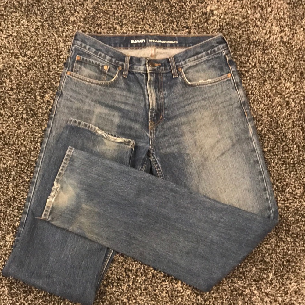 Old Navy Men’s straight leg jeans 32x34 classic!!